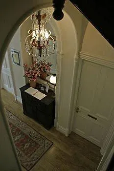 招待所 Dene House