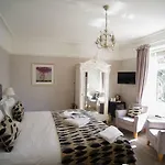 Dene House Гостевой дом Боунес-он-Уиндермер