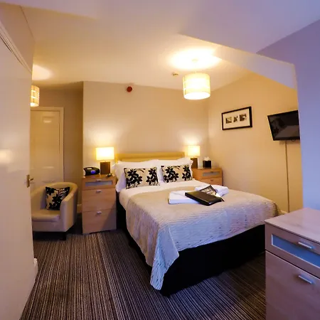 Dene House 4*
