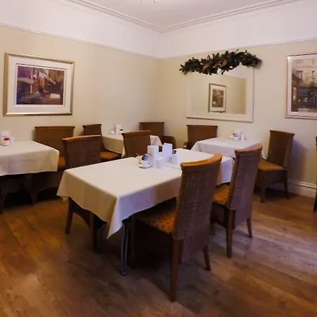 Dene House Pensión Bowness-on-Windermere