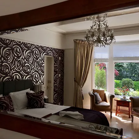 게스트하우스 Dene House 보우네스온윈더미어